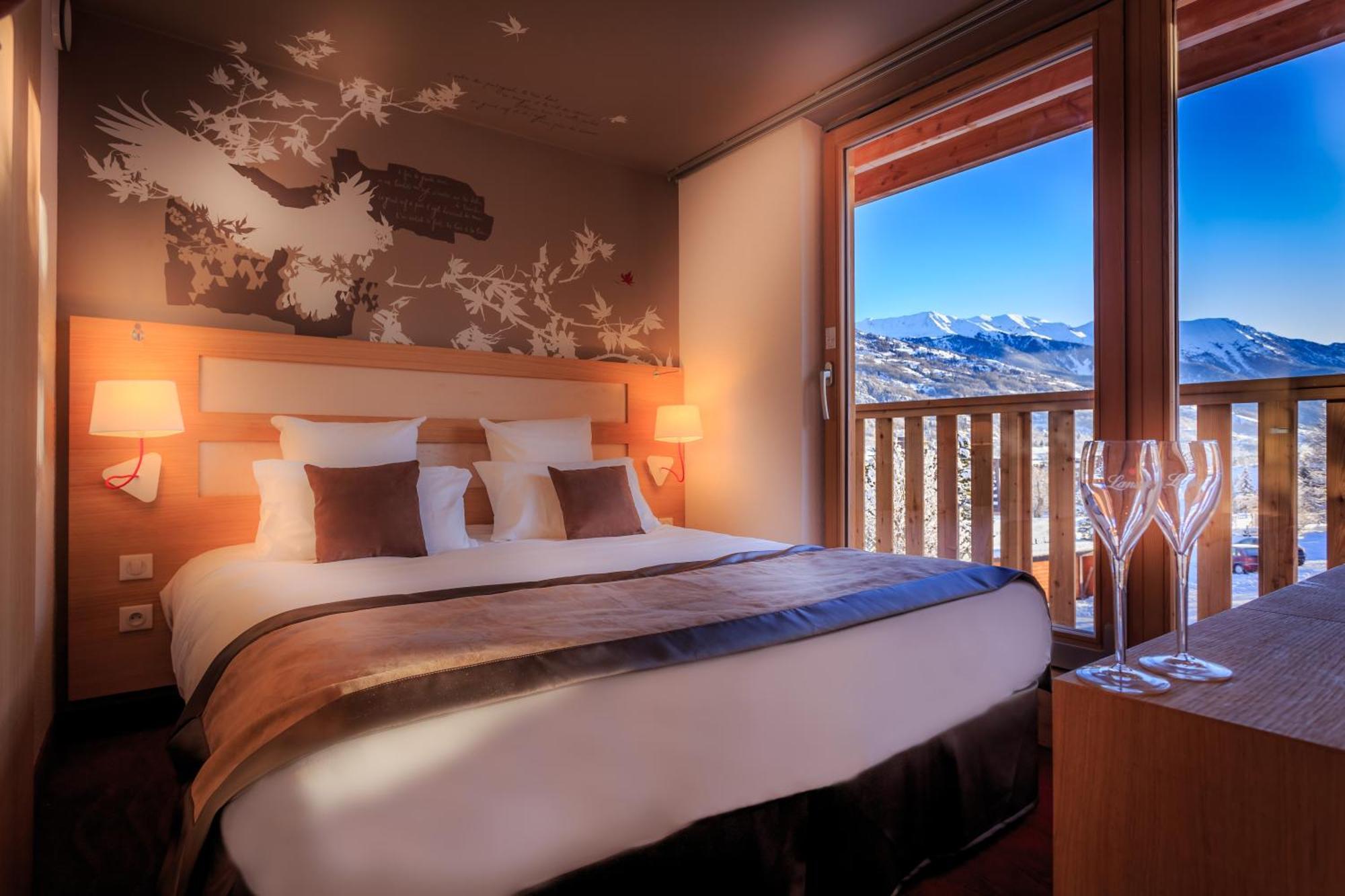 Classic Double Room with Balcony,1273796752:JPEG